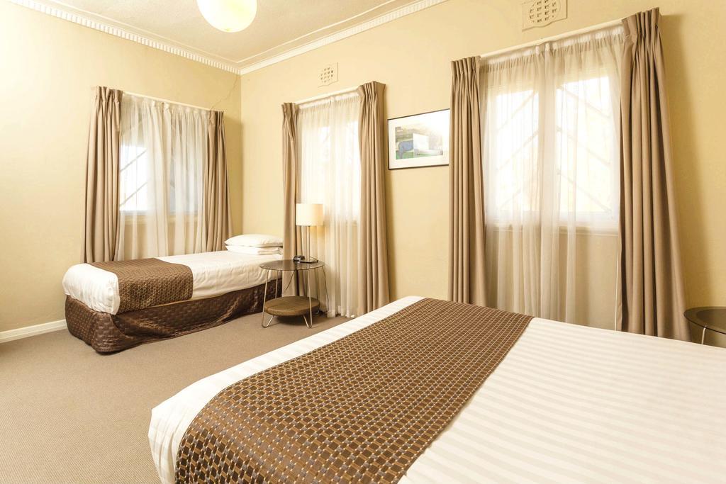 Globe Apartments Wagga Wagga Esterno foto