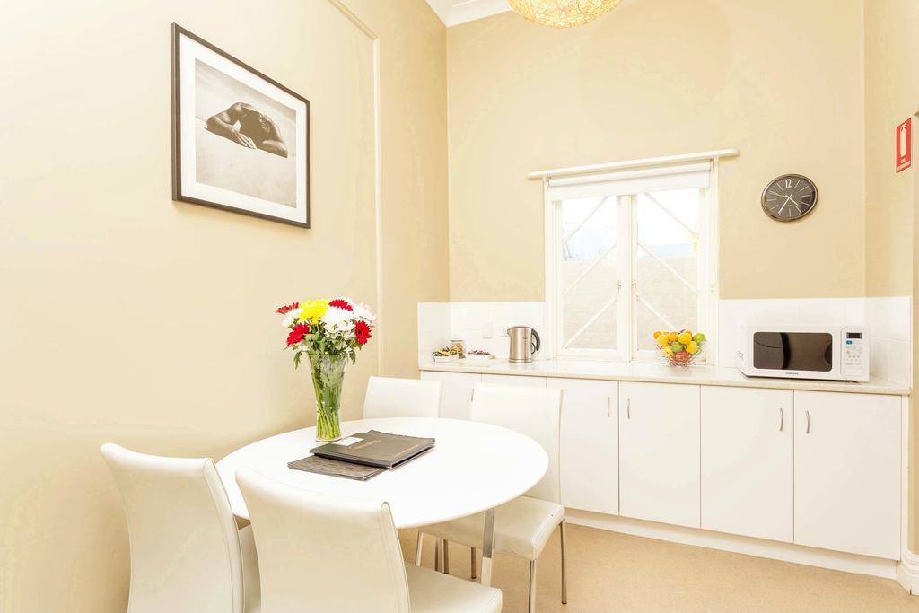Globe Apartments Wagga Wagga Esterno foto